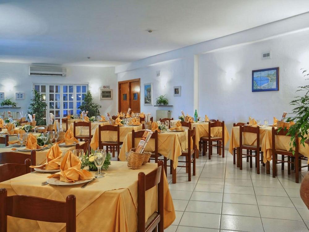 Hotel La Luna Ischia Exterior photo