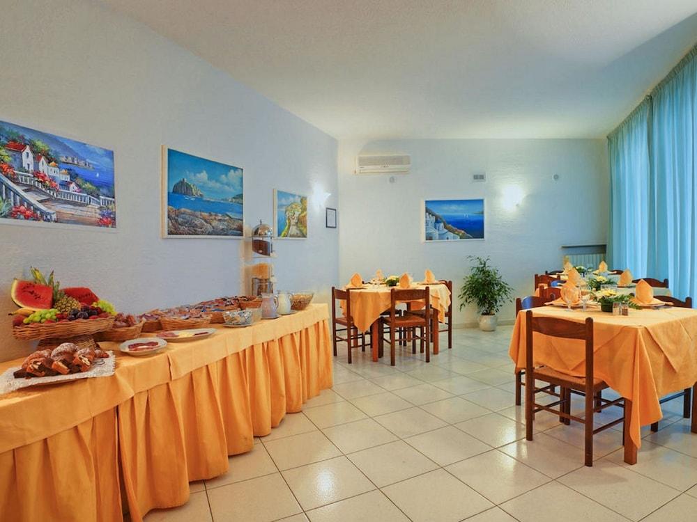 Hotel La Luna Ischia Exterior photo